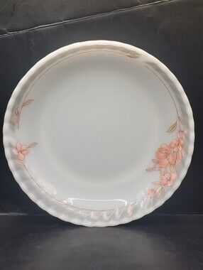 Vintage Arcopal France Victoria Opal Glass Quiche Pie Dish Scalloped Peach